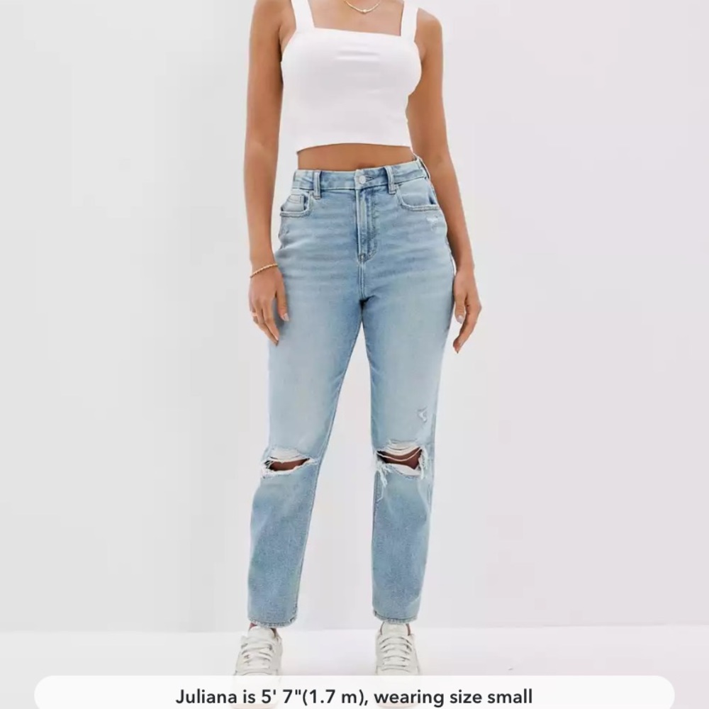 Faux ripped American eagle mom jeans